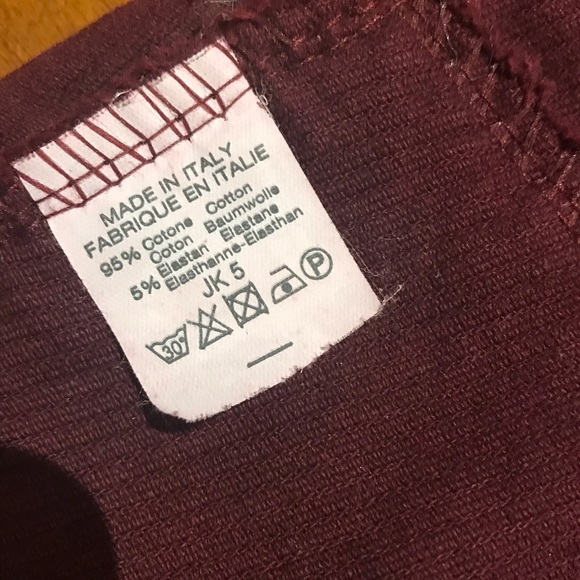Brandy Melville burgundy skirt - Picture 5 of 5